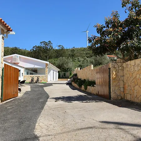 Da Serra Guesthouse Porto de Mos  Exterior photo